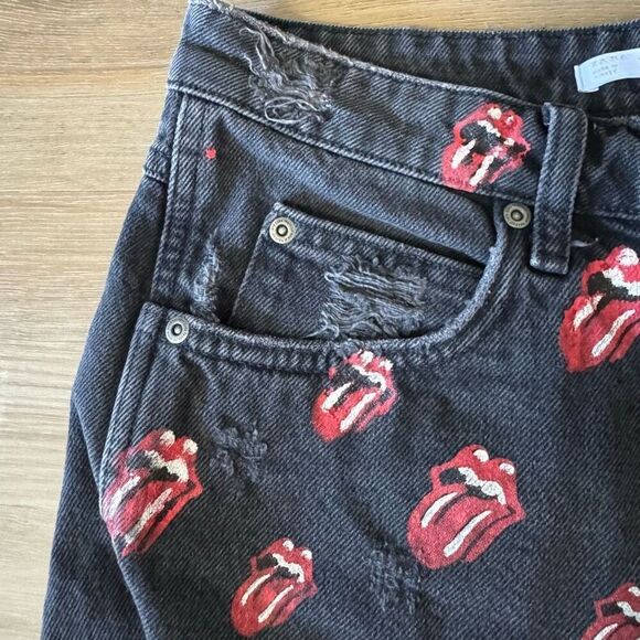 ZARA X The Rolling Stones Black Cutoff High Rise Shorts Size 06 Chic Casual - Picture 6 of 7